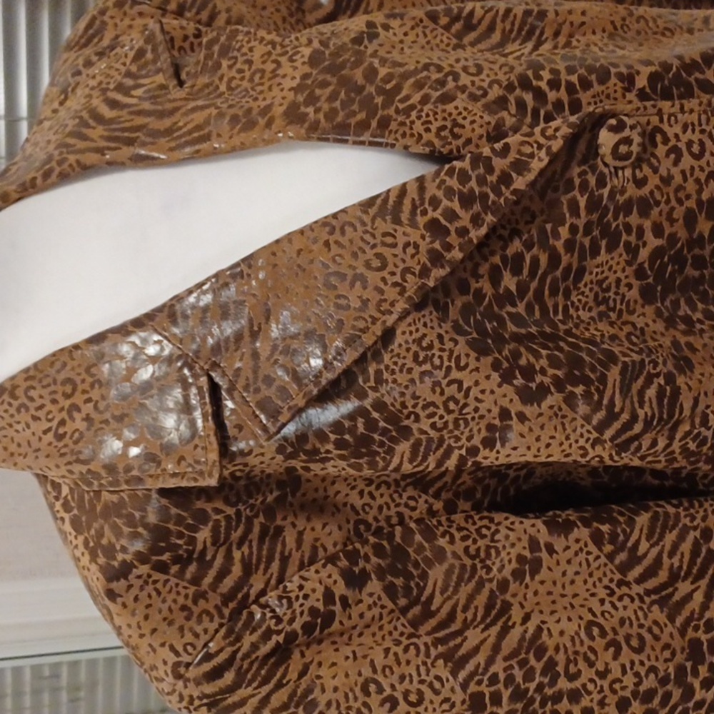 Animal Print Genuine Leather Jacket - Size 3X - Picture 3 of 12